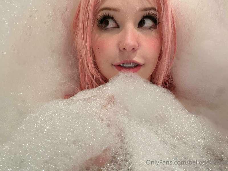 belledelphine image #3