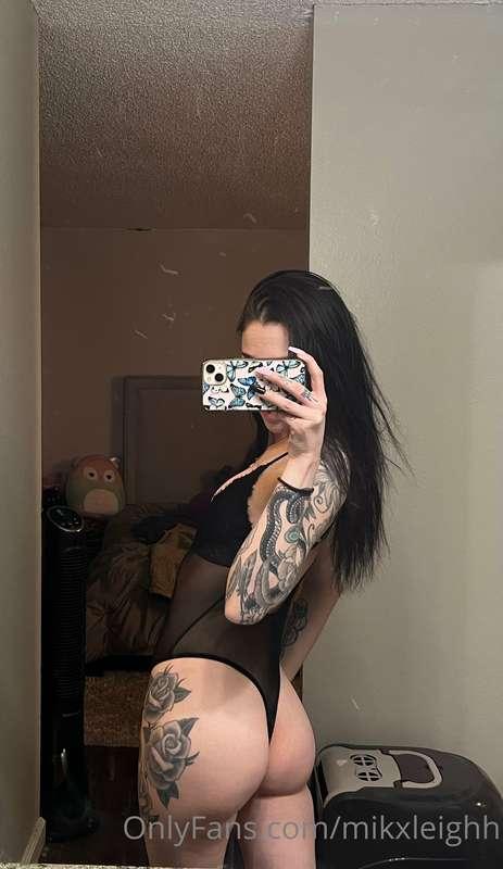 Throwback Thursday to when I first started OnlyFans! 💙