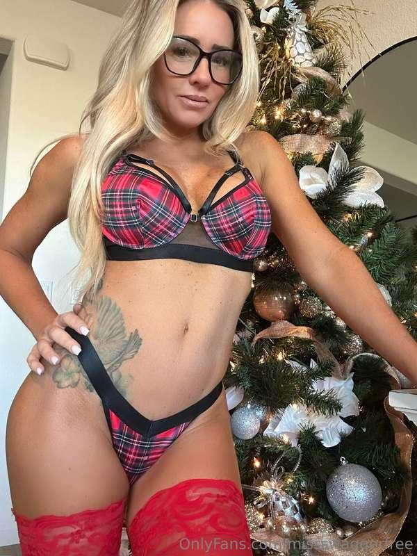 Do you have any New Year's resolutions? 😳👀