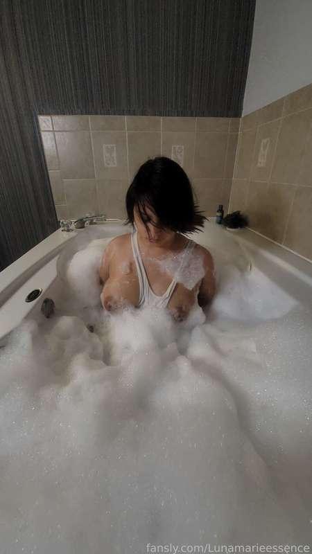 lunamarieessence image #6