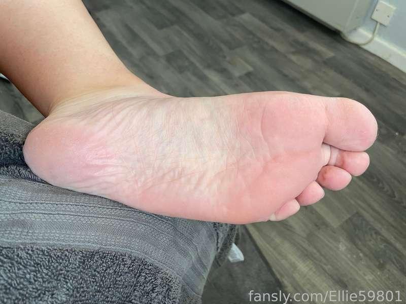 ellie59801 image #5