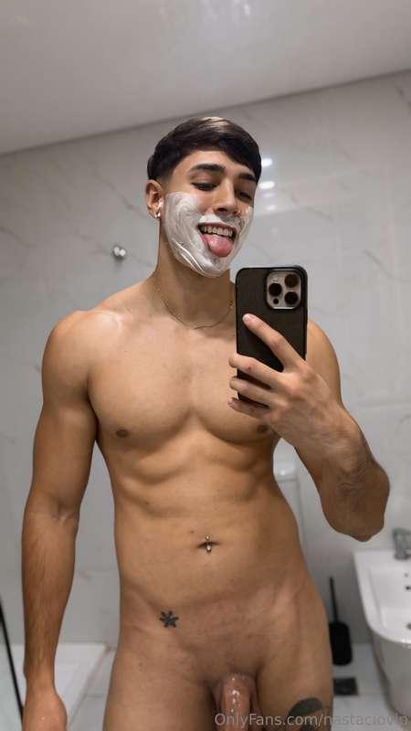 Empezamos el dia juntos? 🔥😏