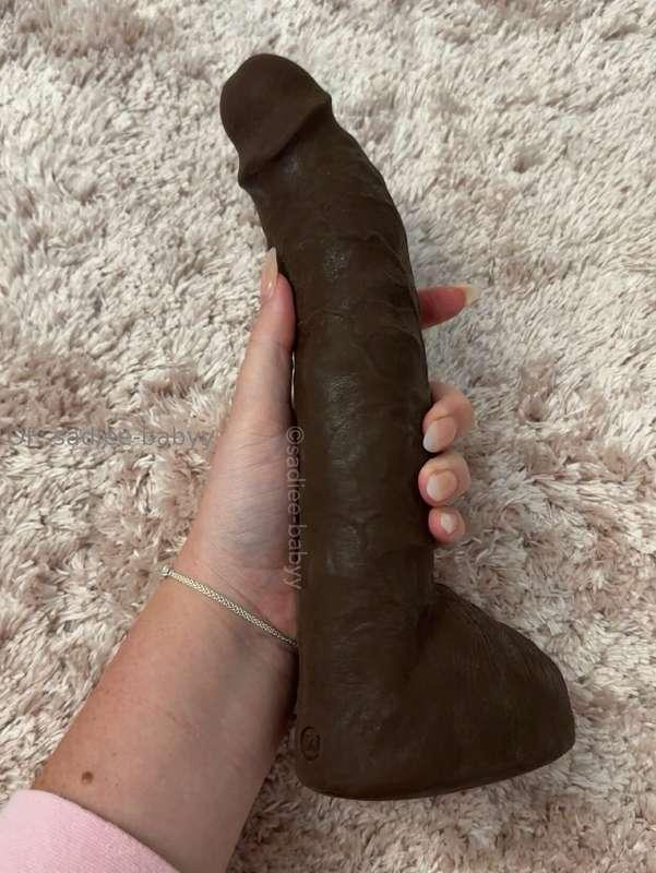 Want to unlock daily NSFW content? Over 3700 pics+vids for $..