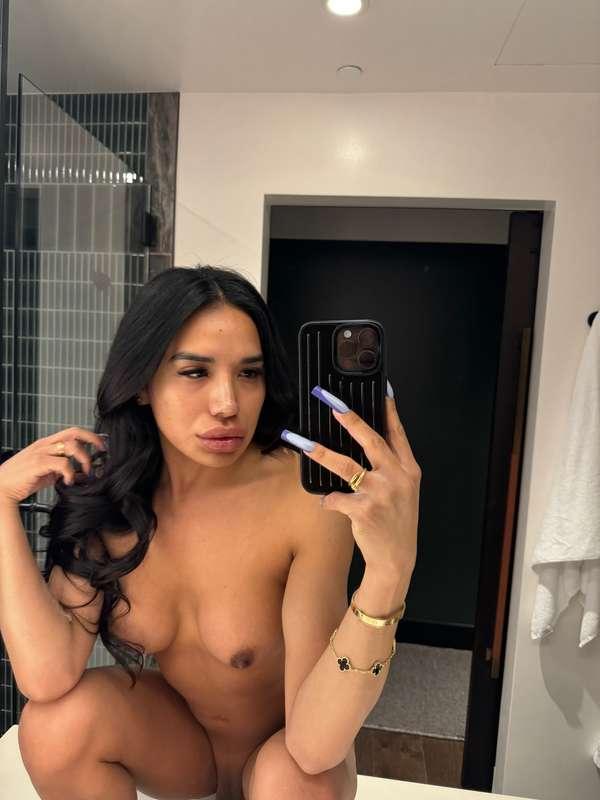 Titty Tuesday baby??