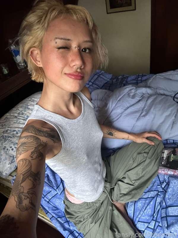 zoemieu image #1