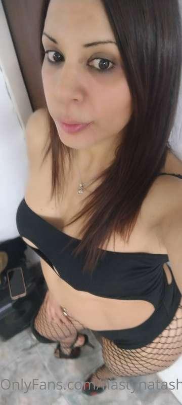 I really want to feel your warmth on my body 🔥
