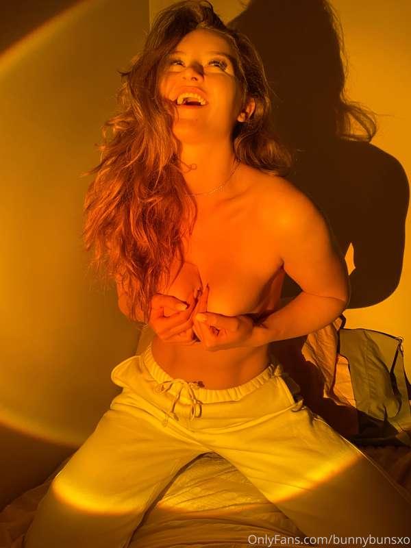 Only a few more hours to get 9 for 9 sunset NUDES! Best deal..