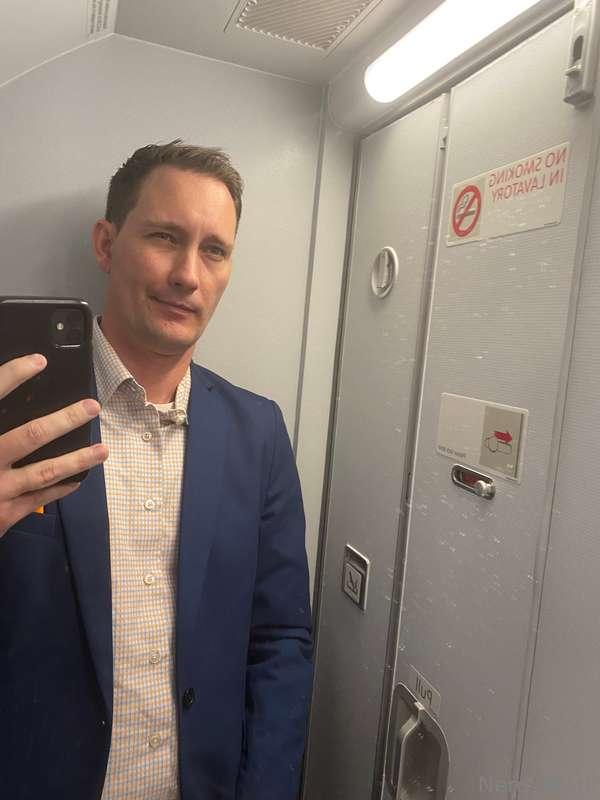 Who wants to join the mile high club in the airplane bathroo..