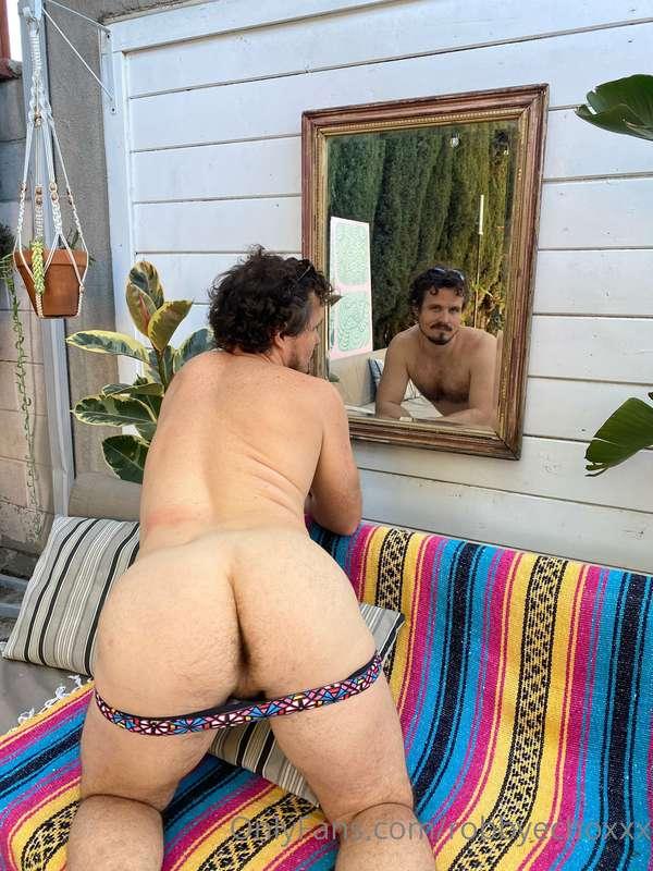 Someone spank my ass!!