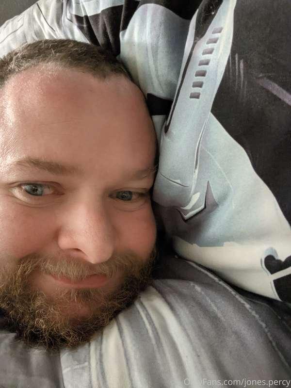 All this snow makes me want to stay in bed all day! How abou..