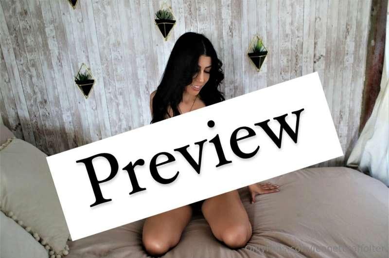 Preview of my new photoshoot set!😈
Unlock in the next post🔓❤..