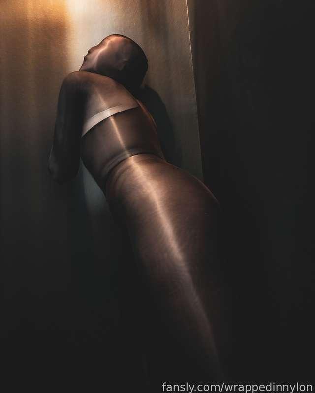 wrappedinnylon image #10