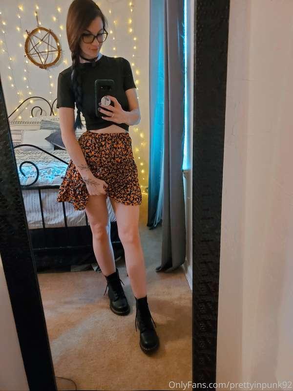 🖤🌼 Easy access outfit of the day🌼🖤