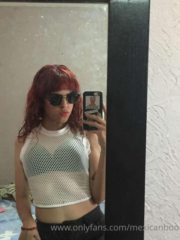 Buenos días 😻😻😻😻 tip me if u love me 🙈🙈😳