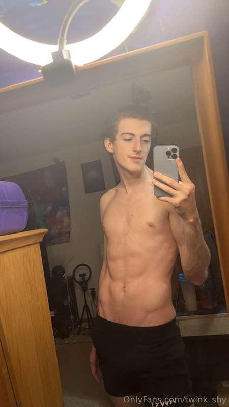 twink_shy image #2