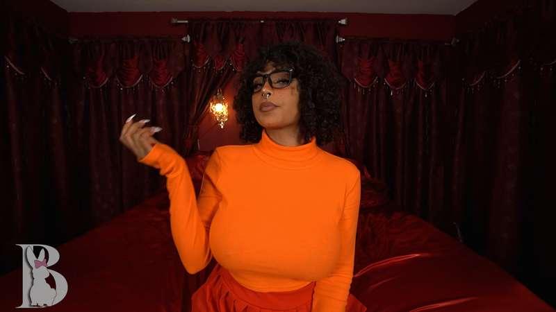 Last of the Velma for now! But a tentacle fuck machine video with BJ just dropped! and its free for Platinum subs aaaaall day today, just DM me TENTACLE if you active a new plat sub! if you already have one, it should be in your DMs waitin on ya~ ;) 

TAGS:
#bunniblack #itsbunniblack #ebony #black #slim #lightskin #tan #mixed #cute #sexy #model #cosplay #alt #lingerie #alternative #fetish #costume #roleplay #lgbt #bisexual #bigtits #tits #anime #weeb #bignipples #faketits #busty #boobs #bigboobs #bimbo #nerd #geek #curlyhair #naturalhair #velma #scoobydoo #jinkies #skirt #turtleneck #thighhighs #stockings #heels