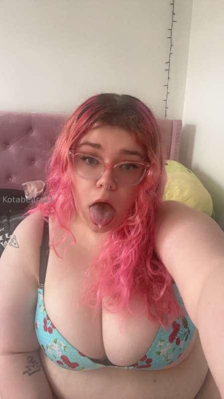 fuck my wet mouth 👉👈
