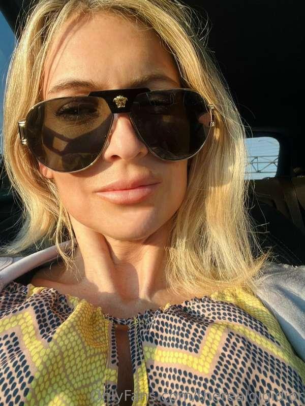 Ooooh love the way the sun feels! Don’t miss out this mornin..