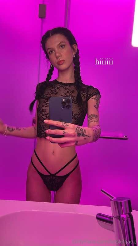 Hi babe, do u like my black lingerie?👀🫦🫦😈