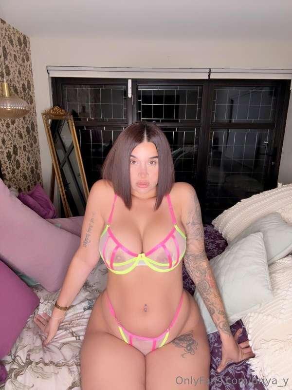 Thirsty Thursday baby.. Let’s quench that thirst 😈🍆