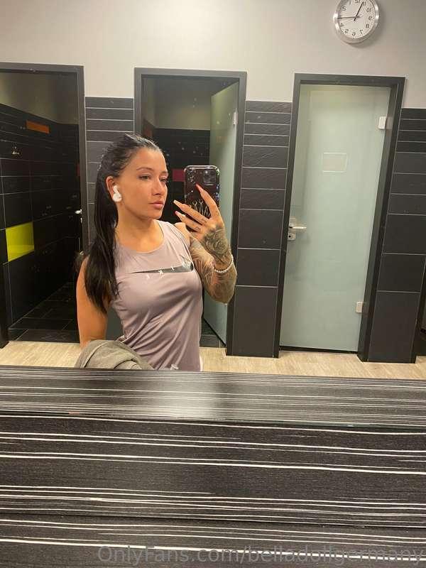 Sunday is Cardio-Day 💦 but I would prefer a workout at home ..