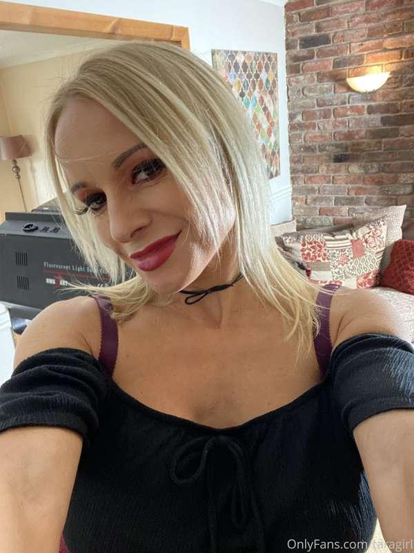 I need to have fun and tease today around lunch time so Will..