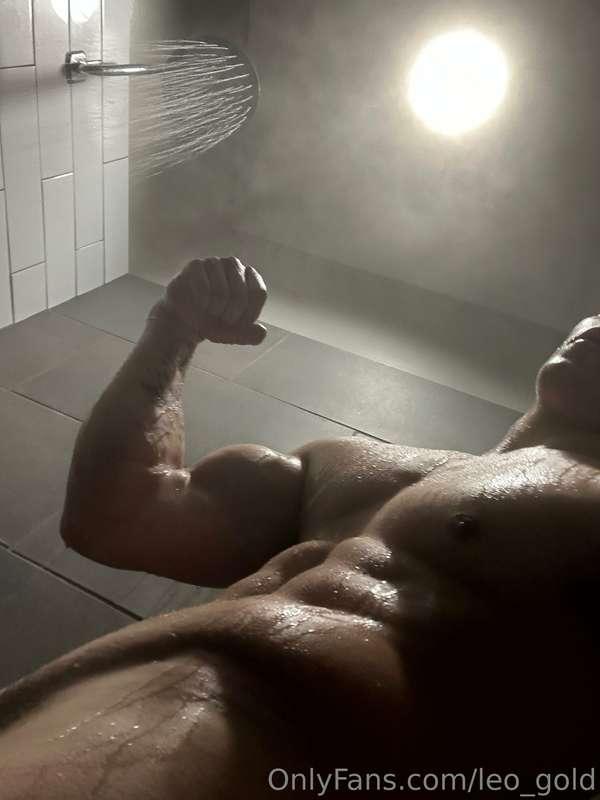 Worship me