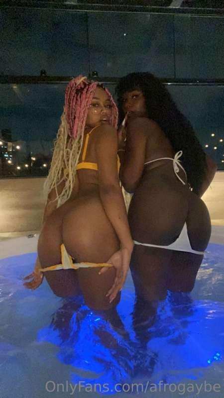 Escolheria qual pra comer primeiro???😈😈😈