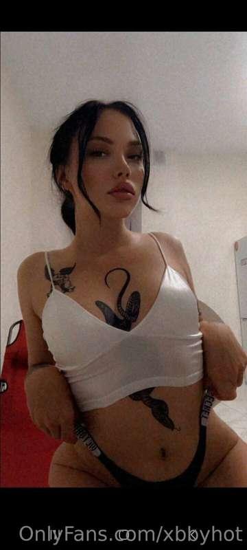 VIDEOC4LL RIGHT NOW!

@vivikiss Free pussy for first 10😈

#a..