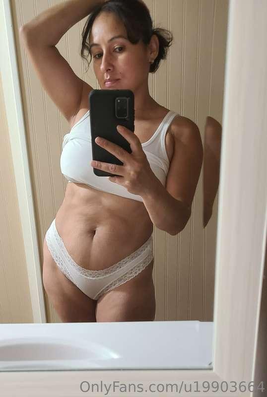 Happy Monday ❤️ 😊