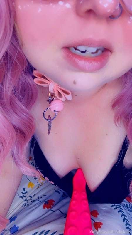 allykitty image #7