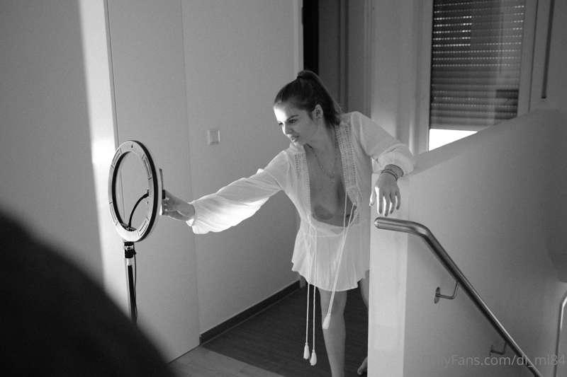 some behind the scenes with my new 'always with you camera' ..