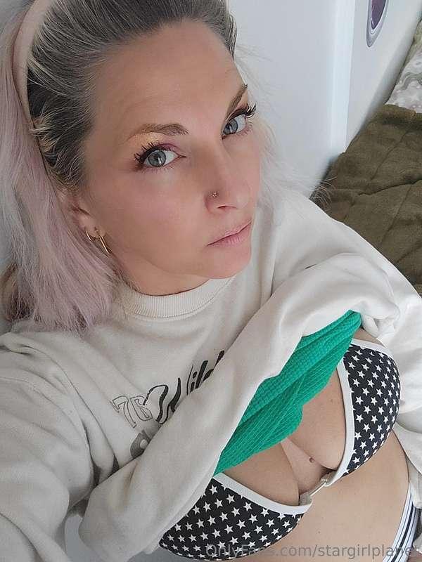 Bring me that healing love Let it pour on over 💧❤️‍🩹💛💜🧡🩷