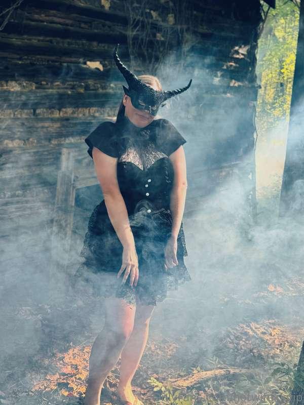 hotwifekkvip image #1