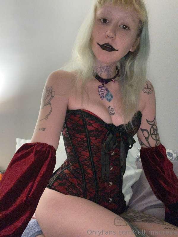 Watch me get high & horny then fuck myself in my last post 🤪..