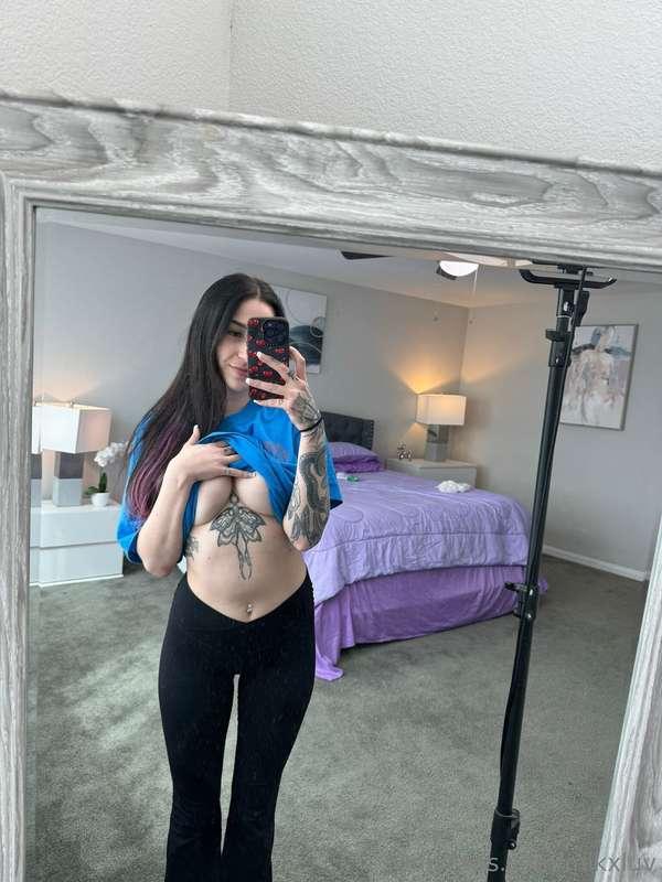 Which do you like more? 😇