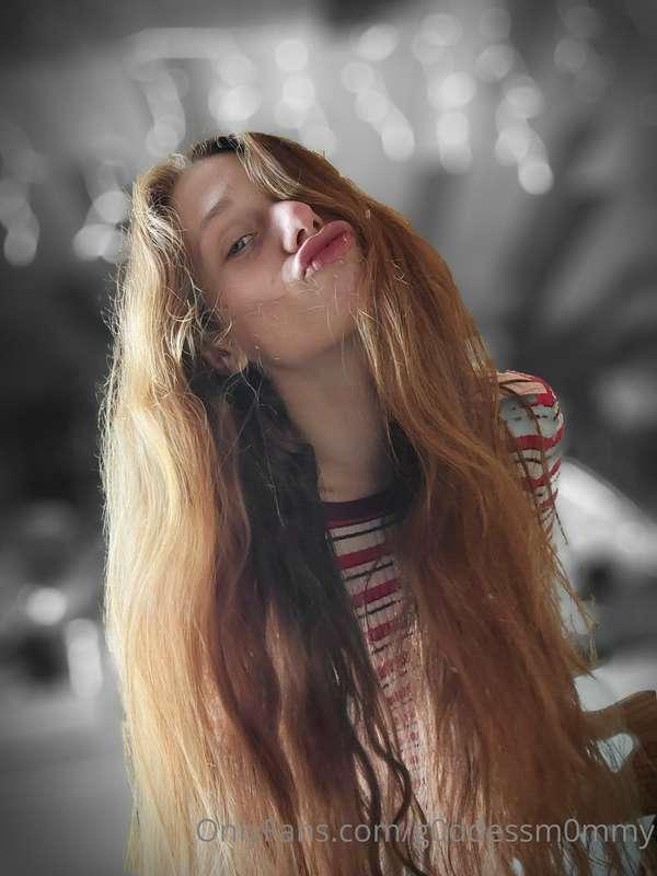 g0ddessm0mmy image #10