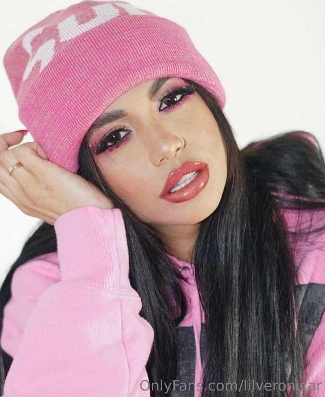 Juicy lips 🫦