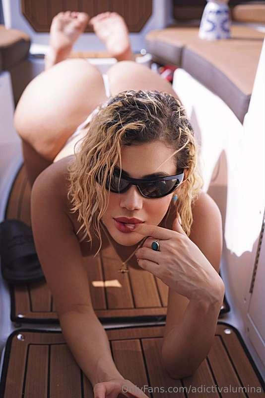 Im cumming out soon! watch me squirt 💦 🍑 allover my girlfrie..