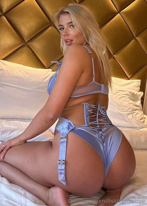 Who’s up for some fun?🥰