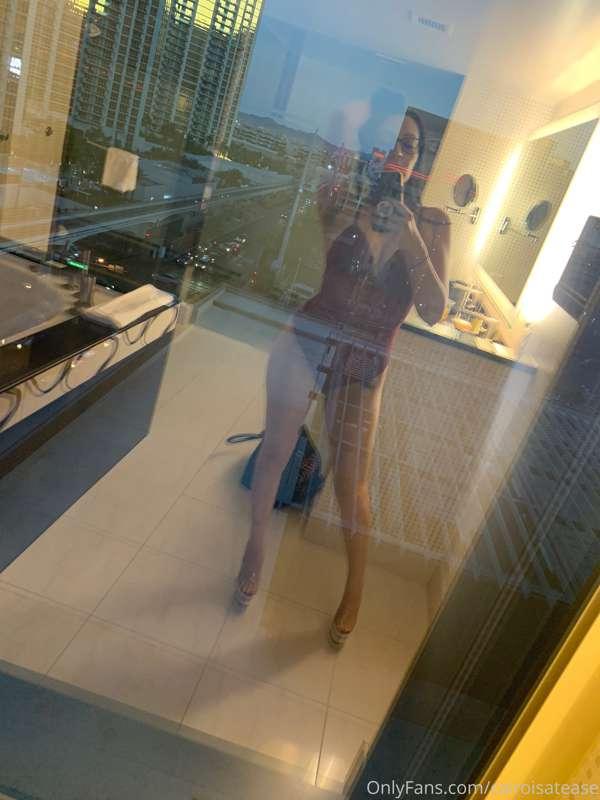 $3 sale 😍🥰
Https://onlyfans.com/cairoinlv