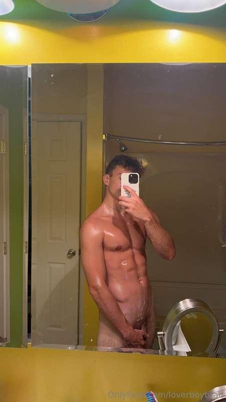 Decided to post the aftermath from the video below 🥵 only 2 ..