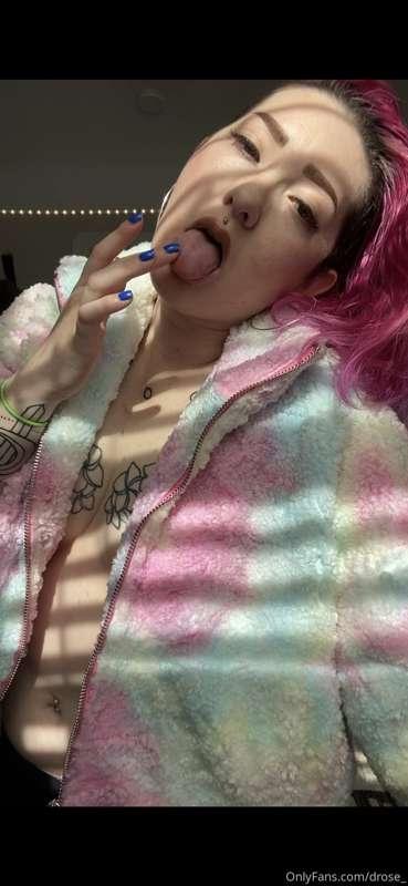 😛