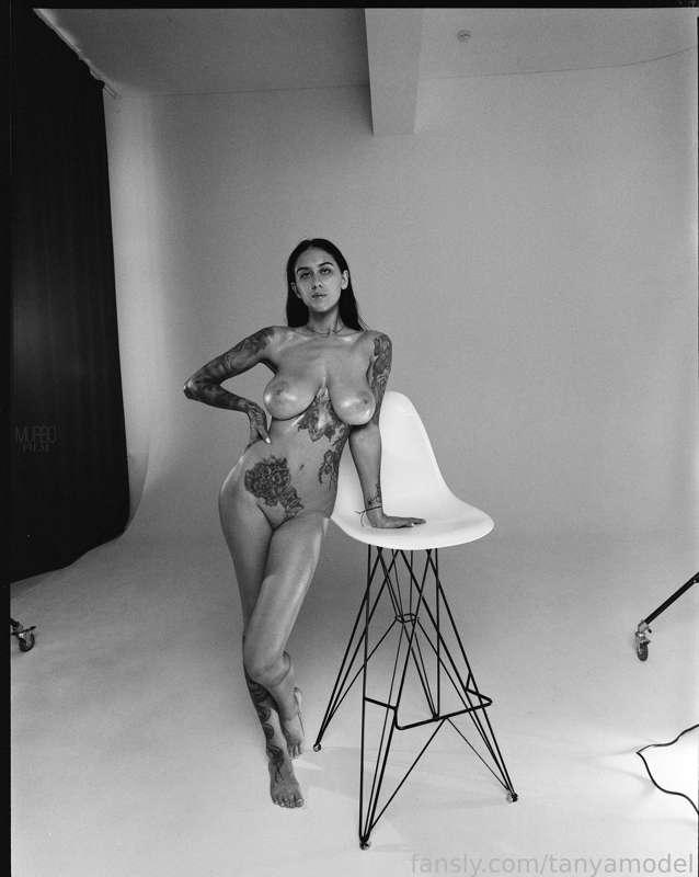 tanyamodel image #0