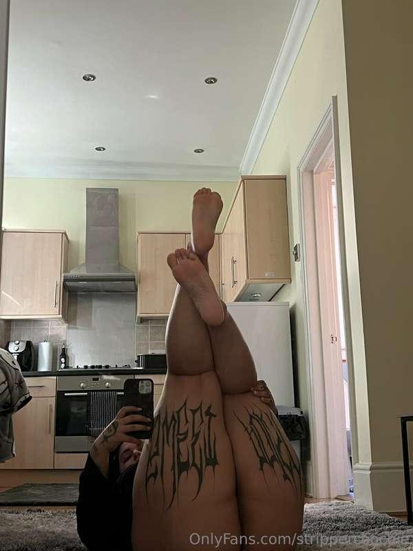 Eat my ass or fuck off? 🤭