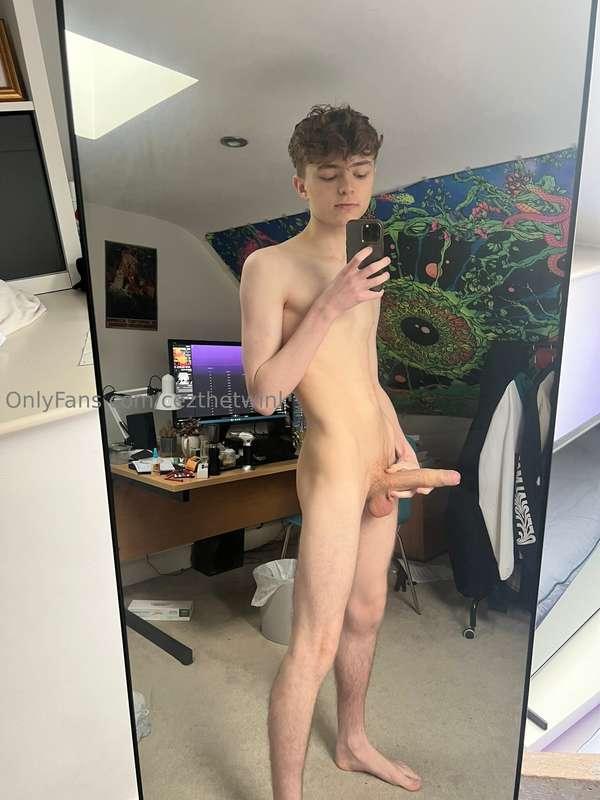 cezthetwink image #0