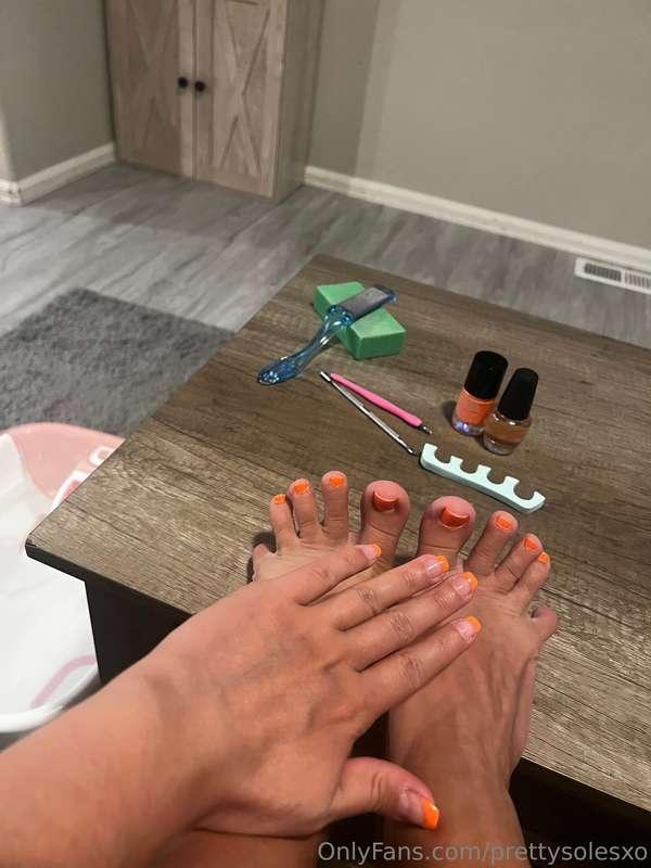 prettysolesxo image #0