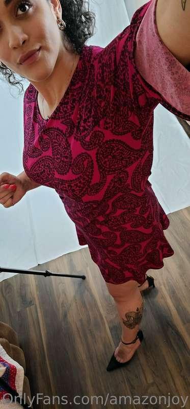 I love this color on me, this dress is so flowy