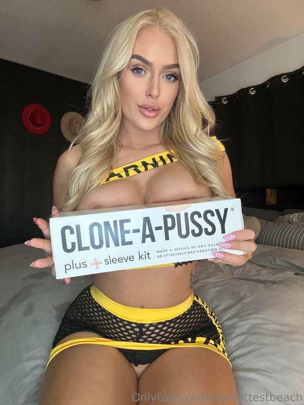 NAUGHTY BLONDE SLUT 👱🏻‍♀️ONLYFANS SUPER SLUT ⭐️💙Free Subs 24..