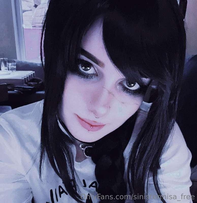 this is giving ' bring MySpace back' and I'm here for it 😆